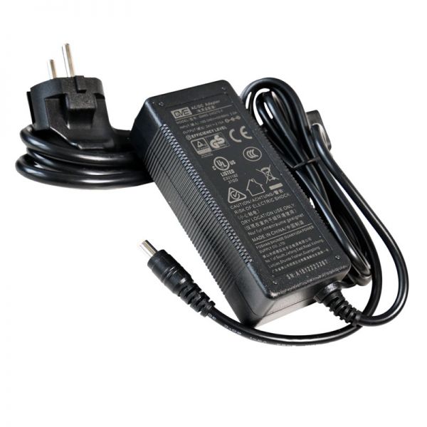 AQUA MEDIC Transformateur avec câble 24 V/2,5 A/60 W-Qube40/60